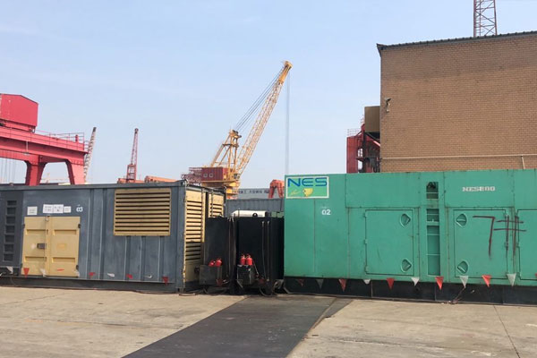 石峰发电机出租空气滤清器的清洁频率是多少？