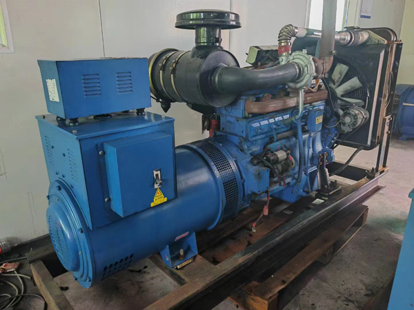 石峰100kW柴油发电机组使用多级机油有哪些优缺点？